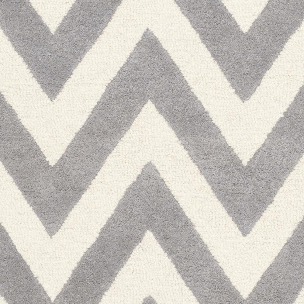 CAMBRIDGE, SILVER / IVORY, 5' X 8', Area Rug, CAM139D-5. Picture 2