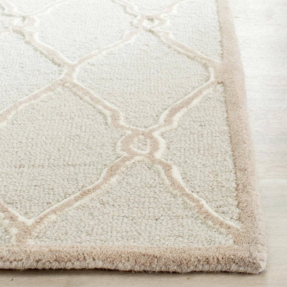 CAMBRIDGE, LIGHT GREY / IVORY, 2'-6" X 10', Area Rug. Picture 1
