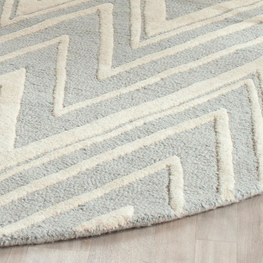 CAMBRIDGE, GREY / IVORY, 4' X 4' Round, Area Rug. Picture 1