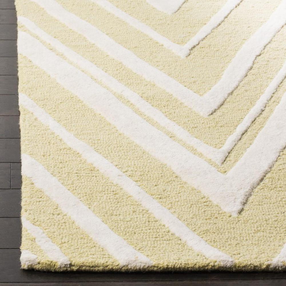 CAMBRIDGE, LIGHT GOLD / IVORY, 5' X 8', Area Rug, CAM711L-5. Picture 1