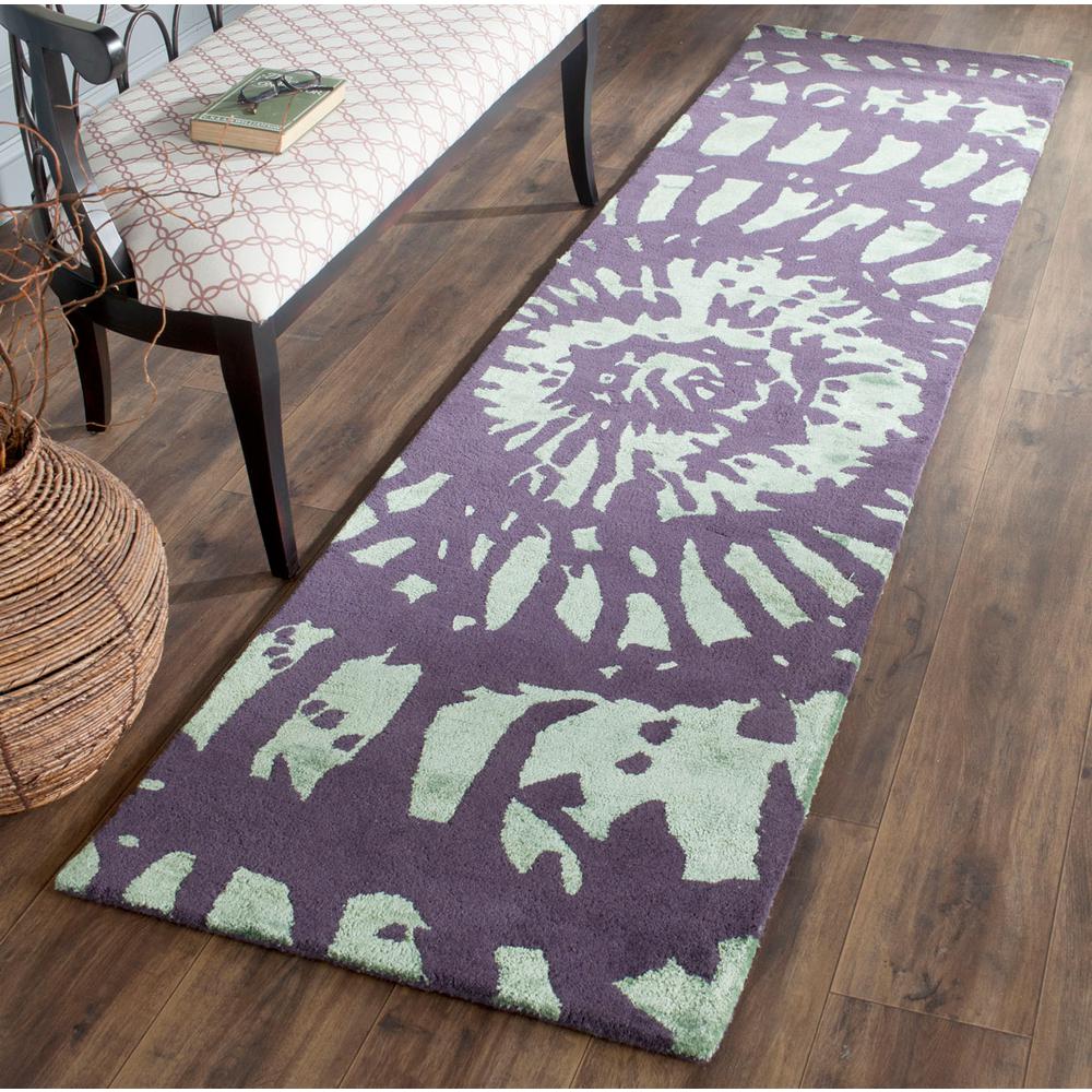 CAPRI, LAVANDER / SAGE, 2'-3" X 9', Area Rug. Picture 1