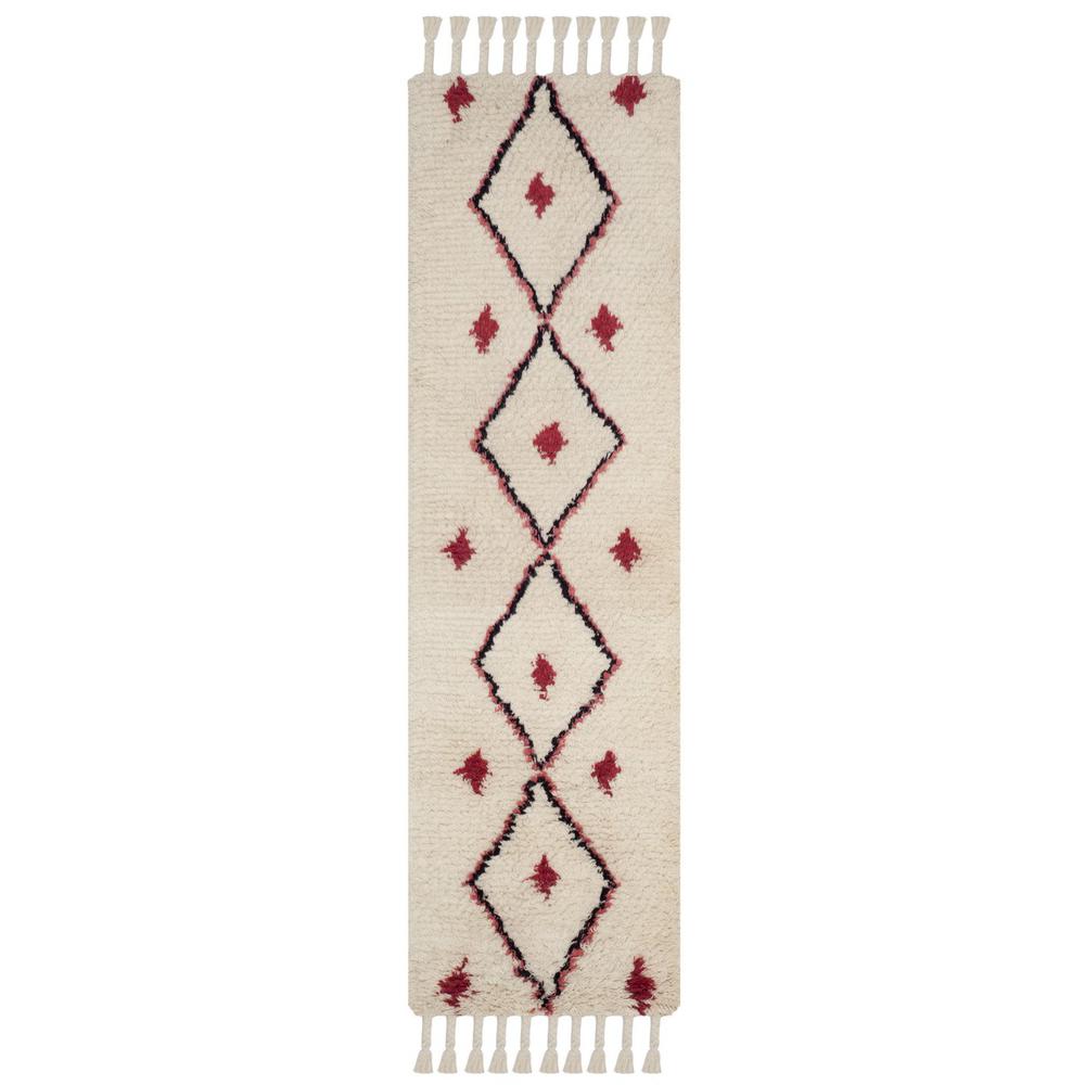 CASABLANCA, IVORY / FUCHSIA, 2'-3" X 8', Area Rug. Picture 1