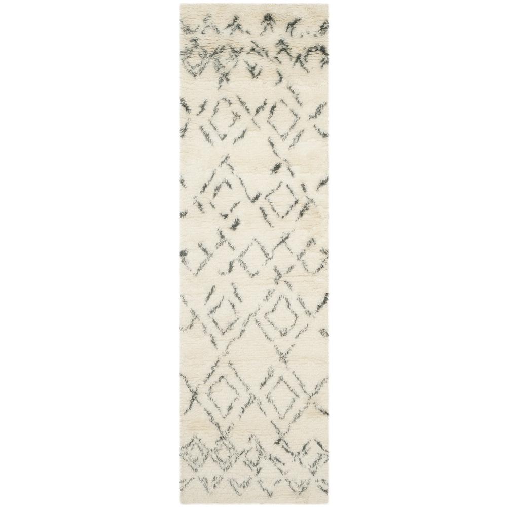 CASABLANCA, IVORY / GREY, 2'-3" X 10', Area Rug. Picture 1