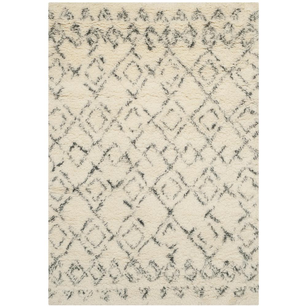 CASABLANCA, IVORY / GREY, 3' X 5', Area Rug, CSB845A-3. Picture 1