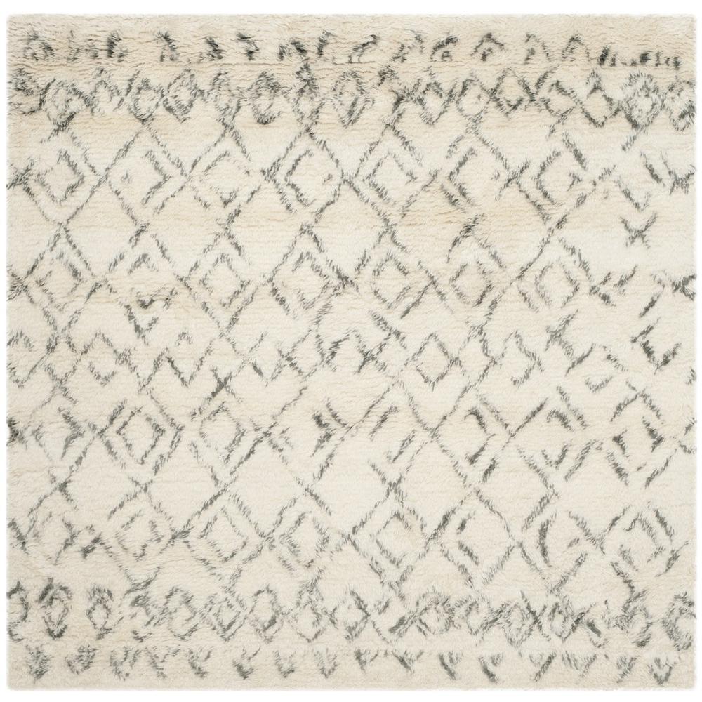 CASABLANCA, IVORY / GREY, 6' X 6' Square, Area Rug, CSB845A-6SQ. Picture 1