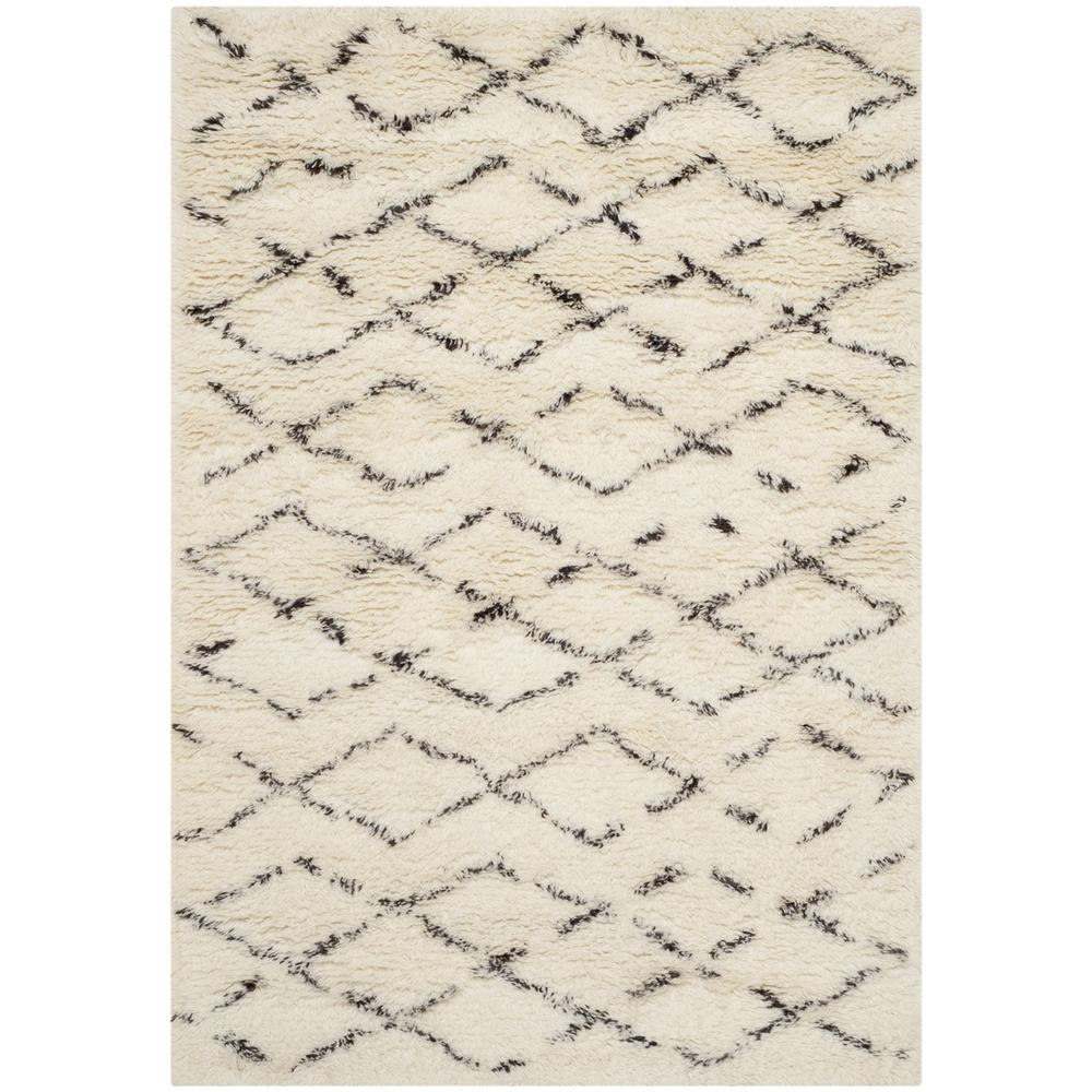 CASABLANCA, IVORY / BROWN, 4' X 6', Area Rug, CSB847A-4. Picture 1