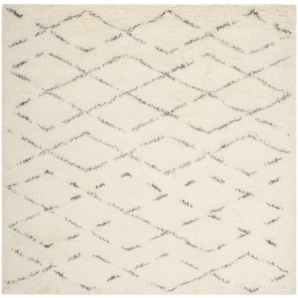 CASABLANCA, IVORY / GREY, 6' X 6' Square, Area Rug, CSB847B-6SQ. Picture 1