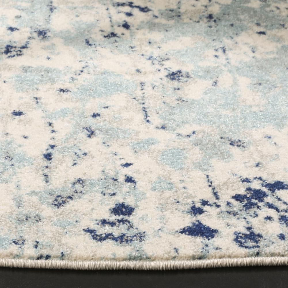 EVOKE, IVORY / BLUE, 6'-7" X 6'-7" Round, Area Rug, EVK284M-7R. Picture 1