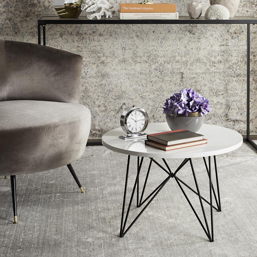 VIDA RETRO MID CENTURY LACQUER END TABLE. Picture 5