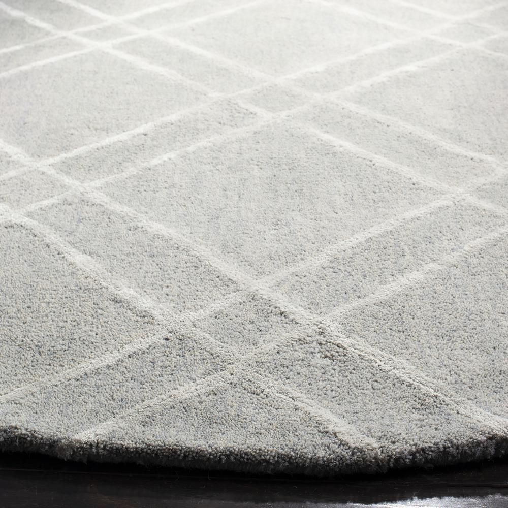 HIMALAYA, GREY / SILVER, 6' X 6' Round, Area Rug. Picture 3
