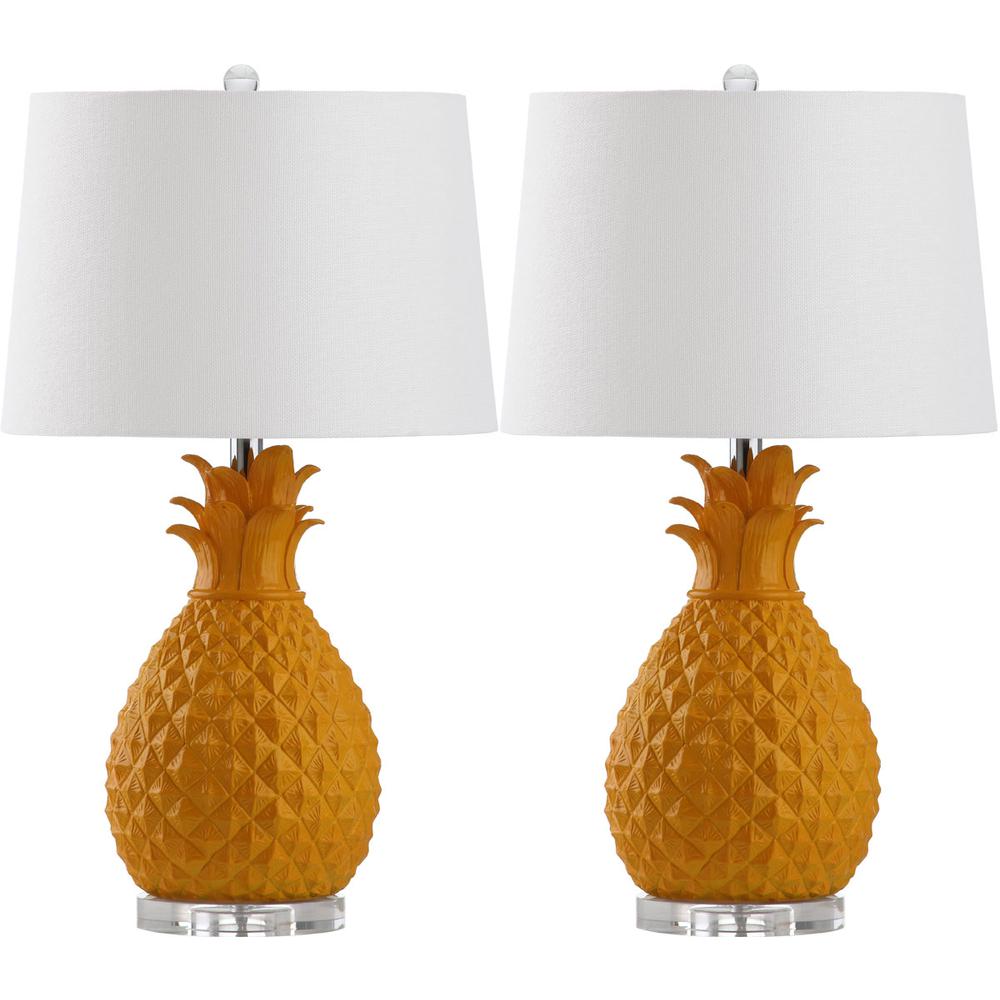 KELLY 25.5-INCH H TABLE LAMP. Picture 1