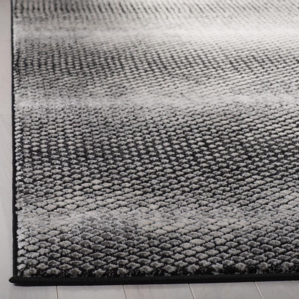 LUREX 100, BLACK / IVORY, 4' X 6', Area Rug. Picture 1