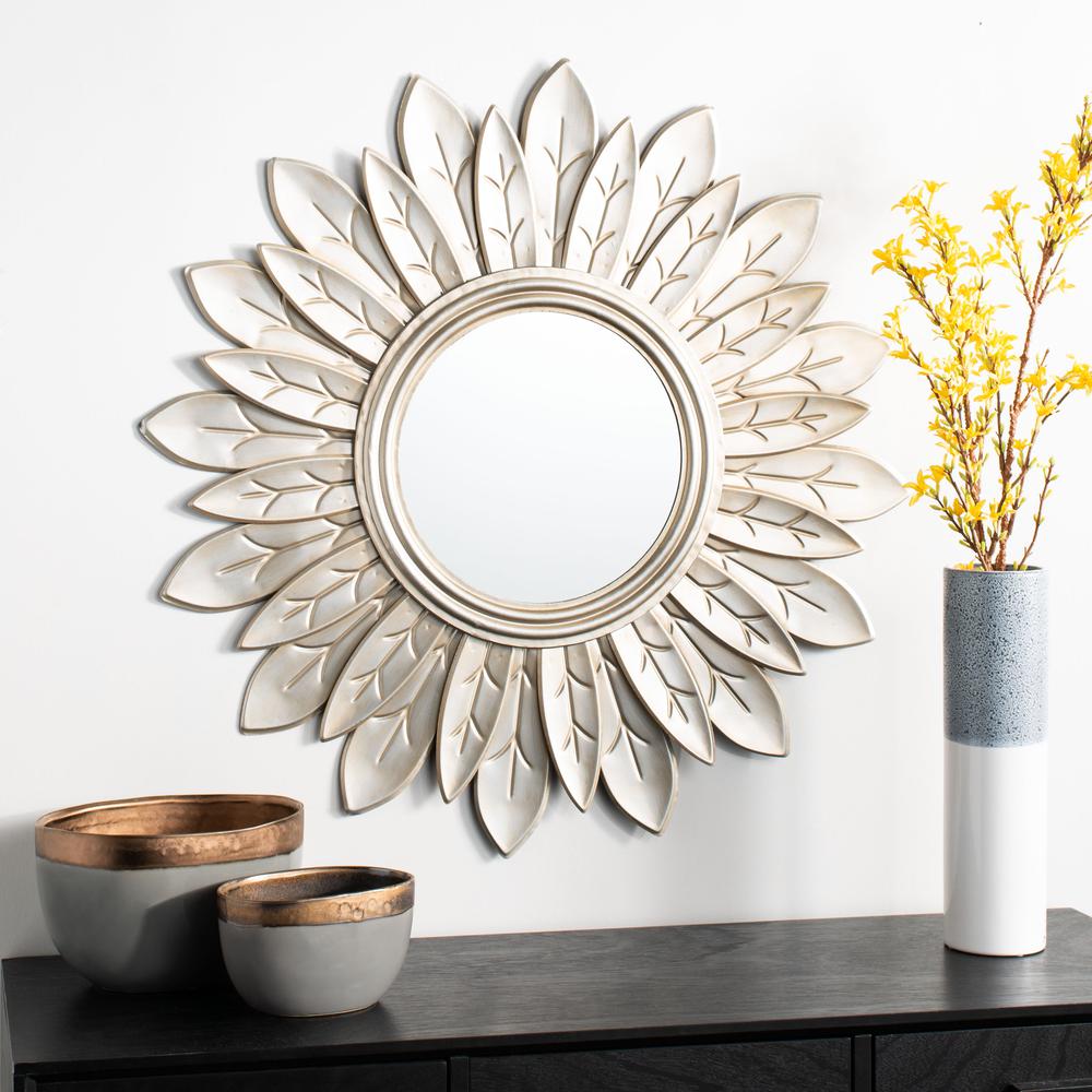Alba Sunburst Mirror, Champagne. Picture 4