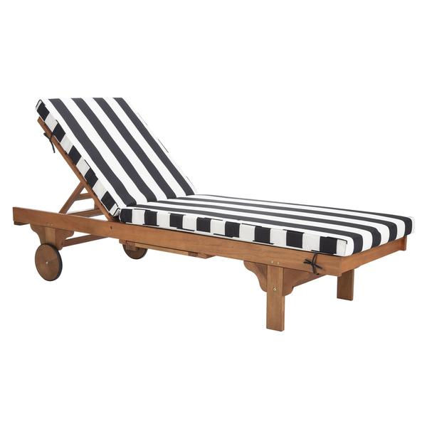 Newport Chaise Lounge Chair With Side Table. Picture 1