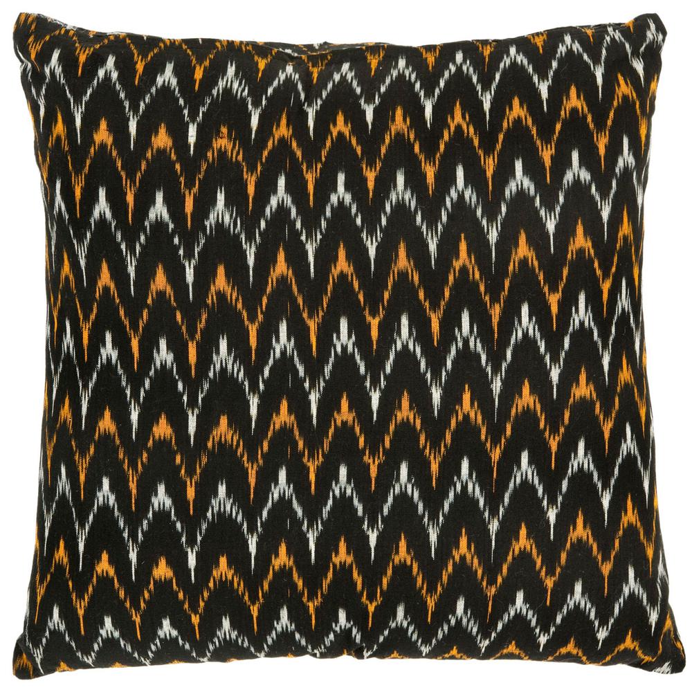 RYDER PILLOW. Picture 1