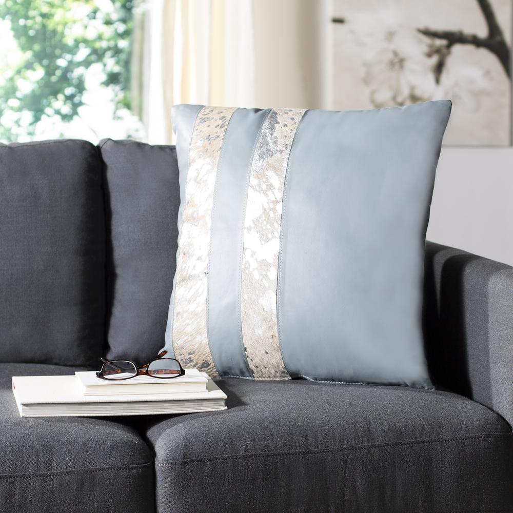 Kinston Metallic Cowhide 20"X20" Pillow, Grey/Silver. Picture 3