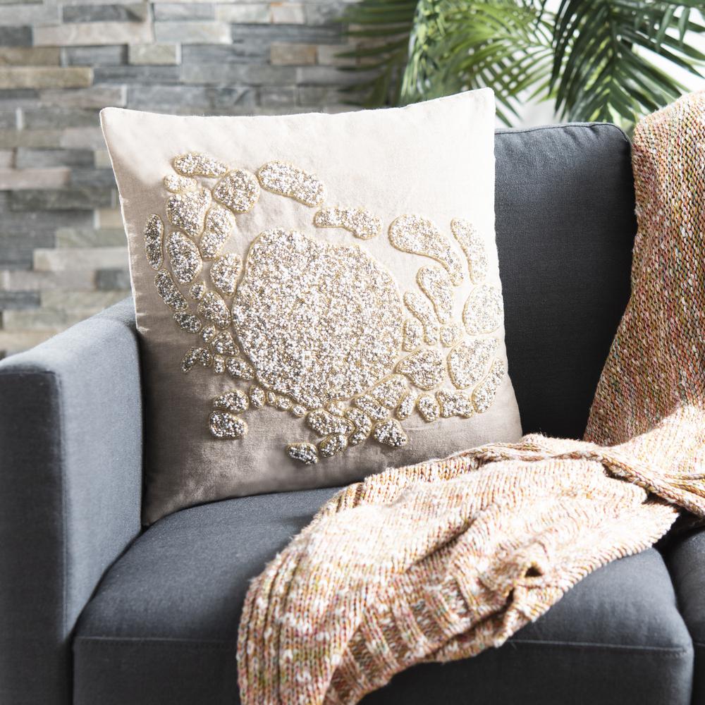 Pendi Pillow, Beige/White. Picture 4