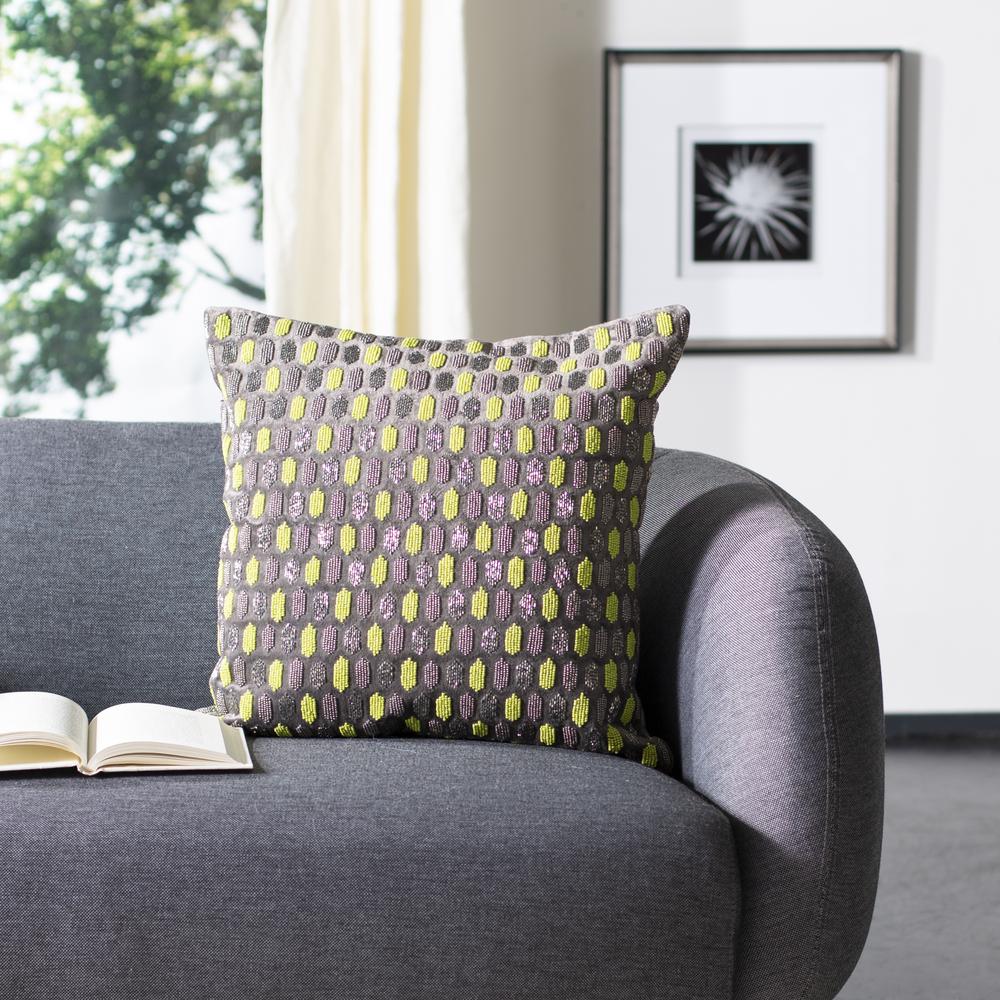 Reston Pillow, Green/Grey. Picture 3