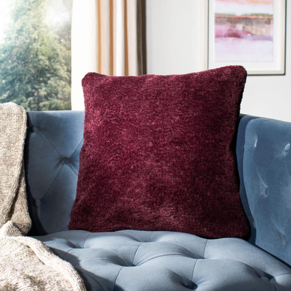Barica Pillow, Dark Red. Picture 4
