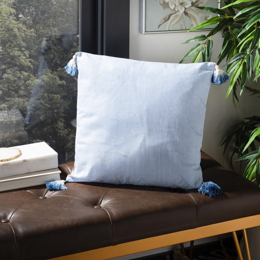 Sidney Pillow, Blue/White. Picture 6