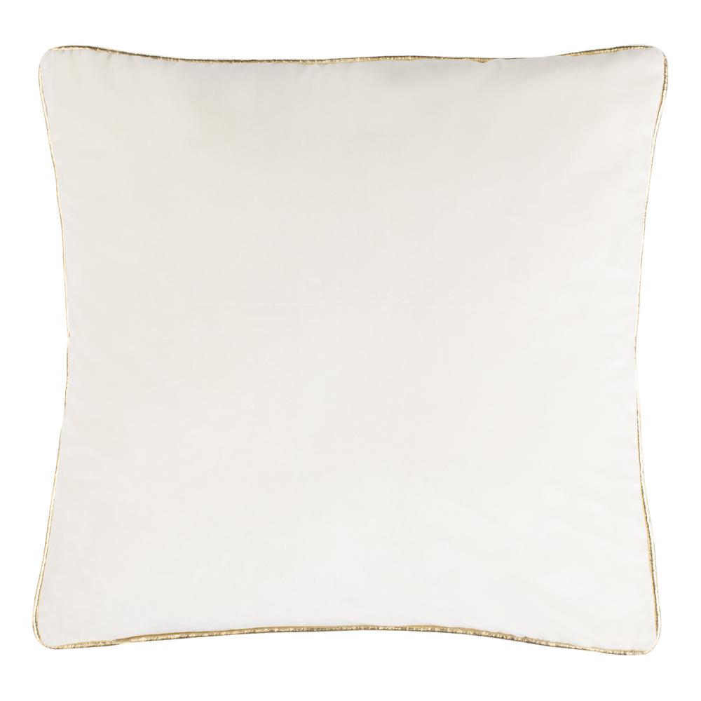 Junie Pillow. Picture 2