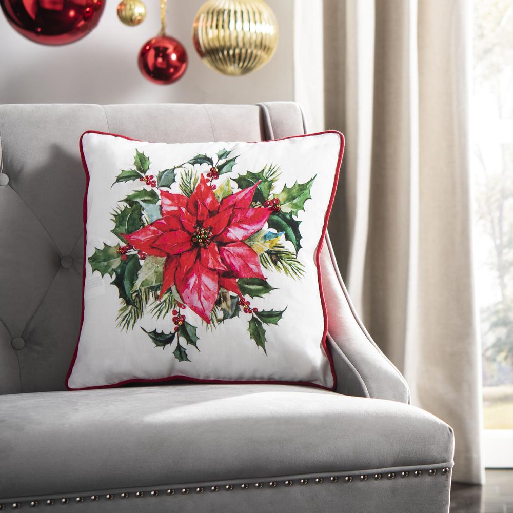 Gwendolen Pillow. Picture 3