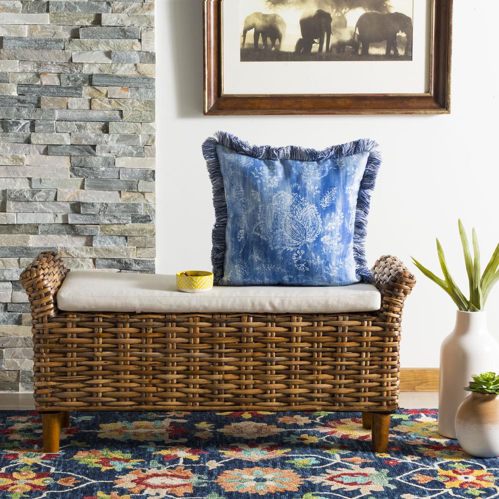 Kayden Pillow, Blue/Cream. Picture 3