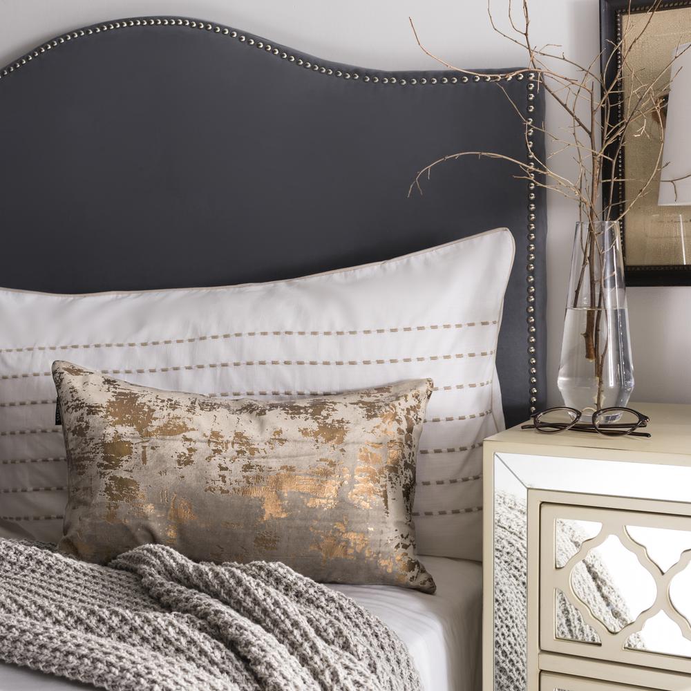 Edmee Metallic  Pillow, Potato Brown/Copper, PLS881C-1220. Picture 3