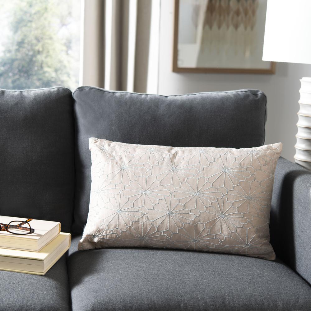 Nisha Pillow, Champagne/Silver, PLS892A-1220. Picture 3
