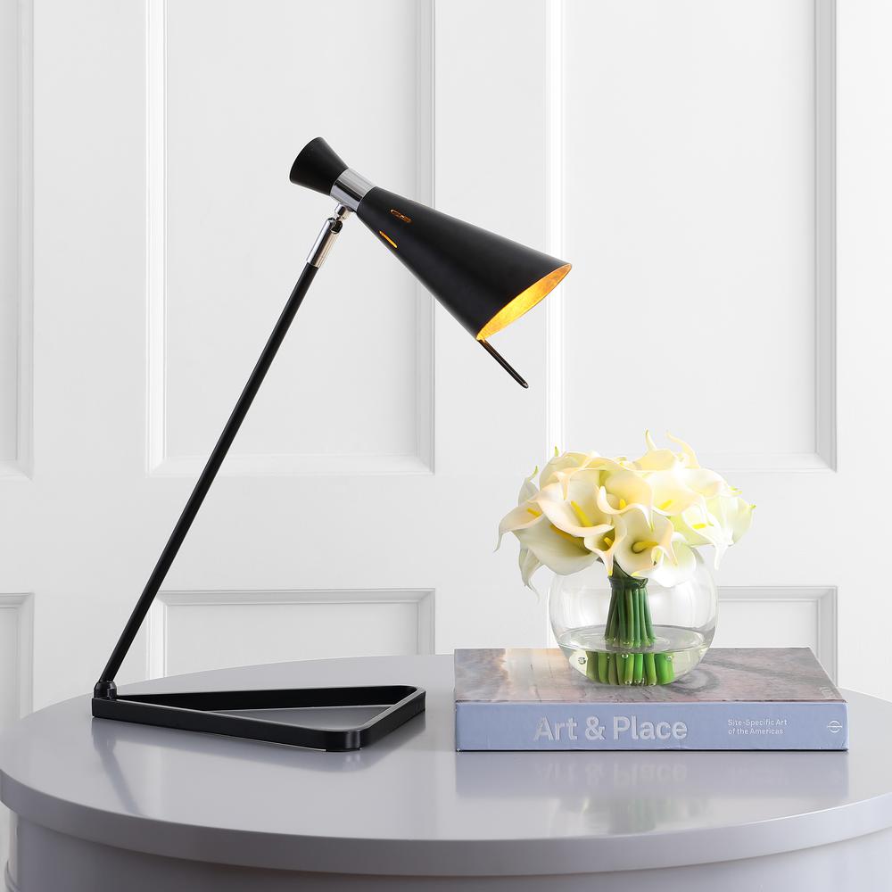Padric 21-Inch H Table Lamp, Black. Picture 3