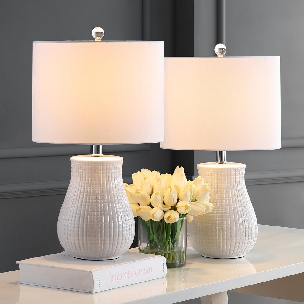 Dayton Table Lamp, White, set of 2. Picture 2