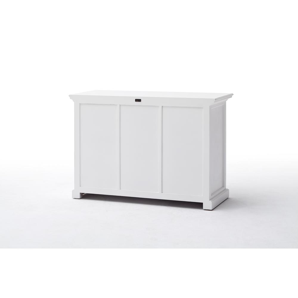 Halifax Classic White Buffet with 2 Baskets. Picture 12