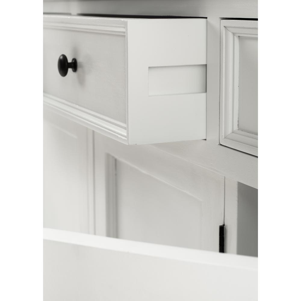 Provence Classic White Classic Sideboard with 3 doors. Picture 7
