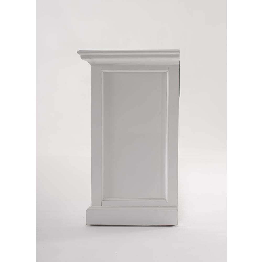 Halifax Classic White Triple-Bay Hutch Unit. Picture 40