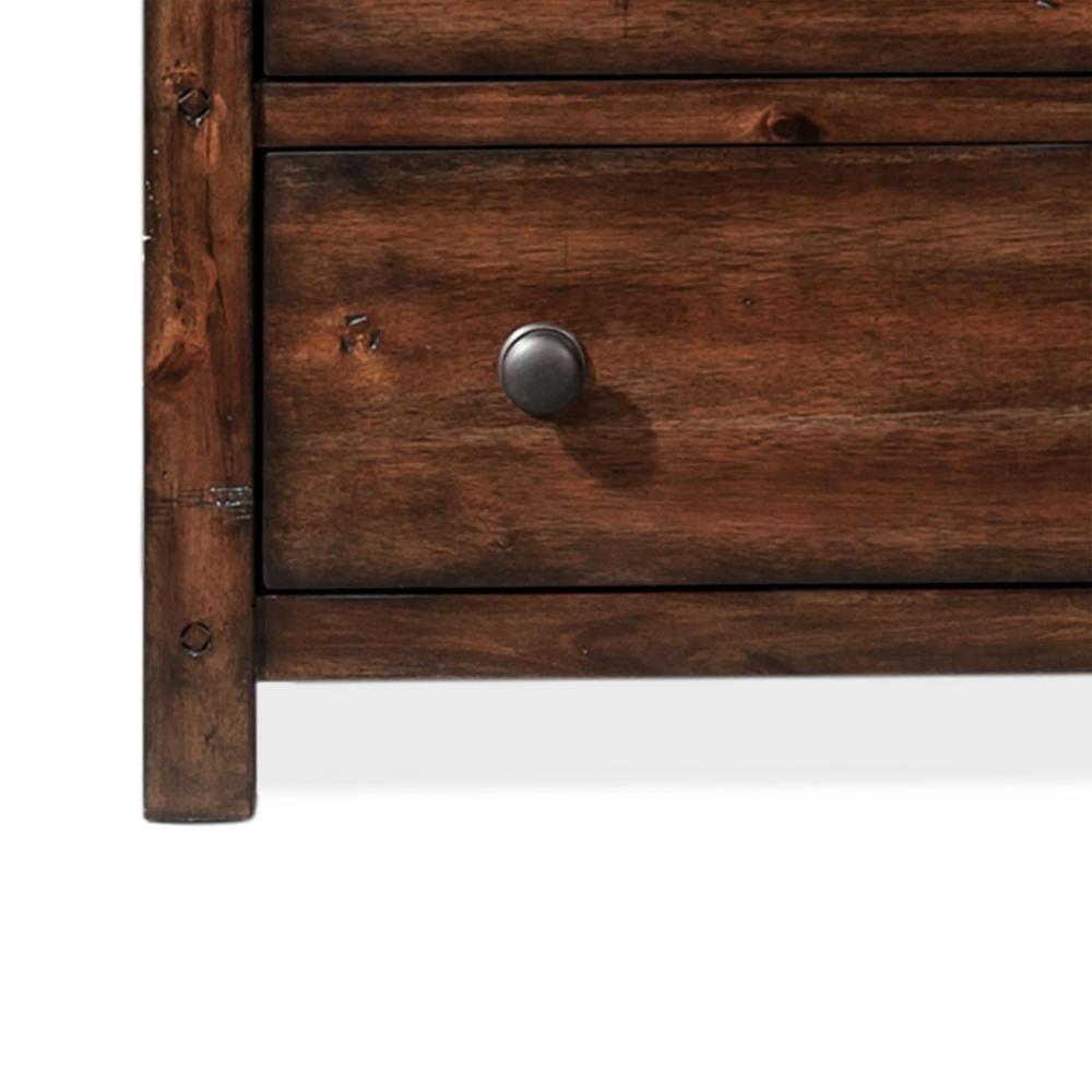 Danner Queen Panel Bed. Picture 63