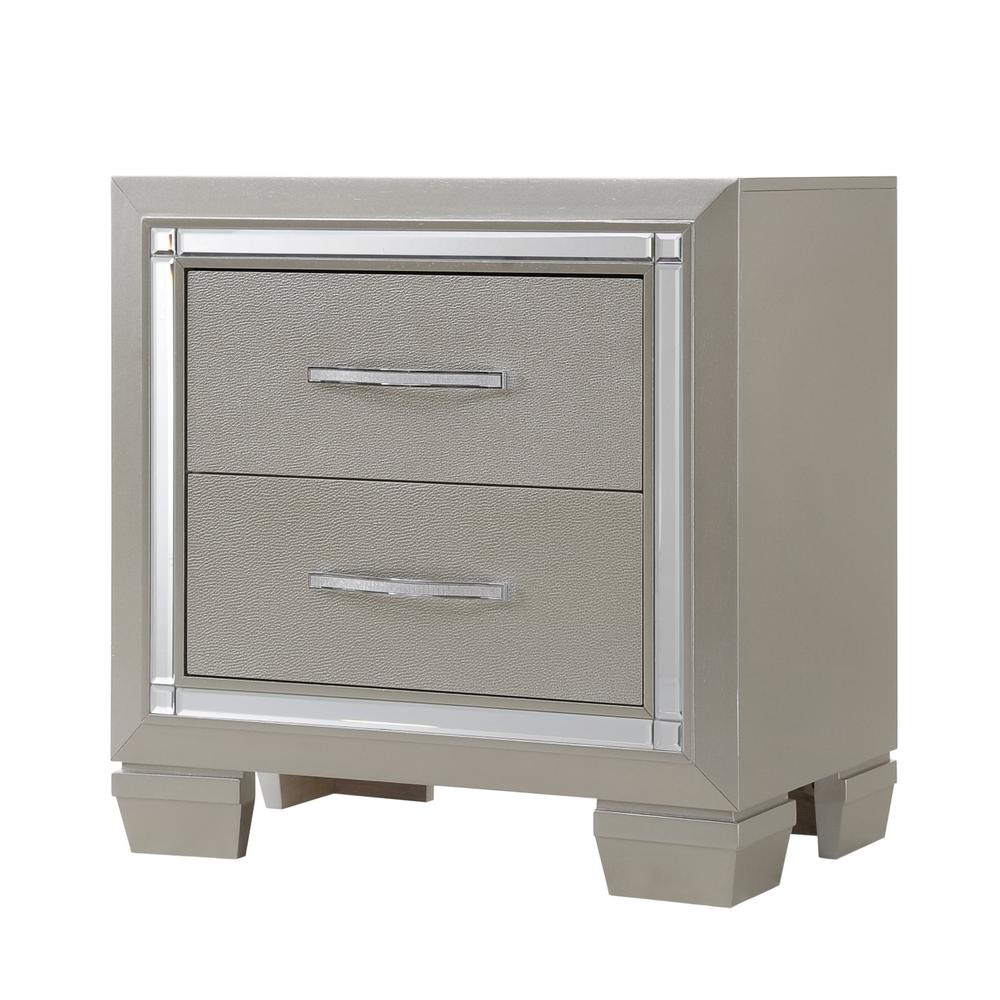 Glamour Queen Platform Storage  3PC Bedroom Set. Picture 34