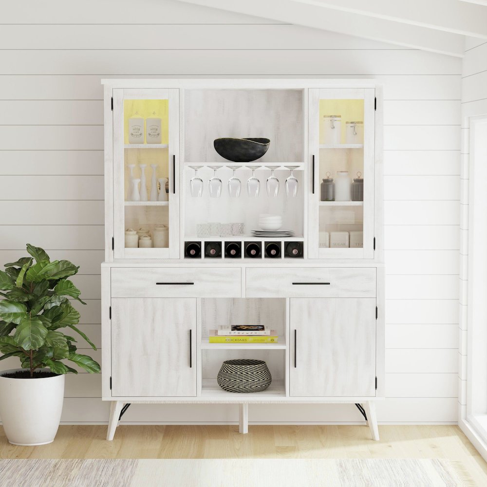 Rogen Rustic Buffet in Rustic White. Picture 7