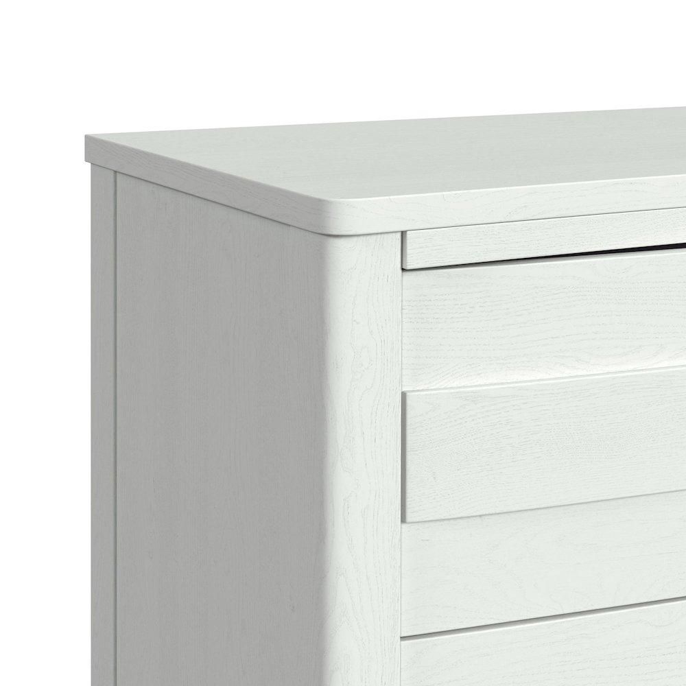 Chett 6-Drawer Dresser in White. Picture 5