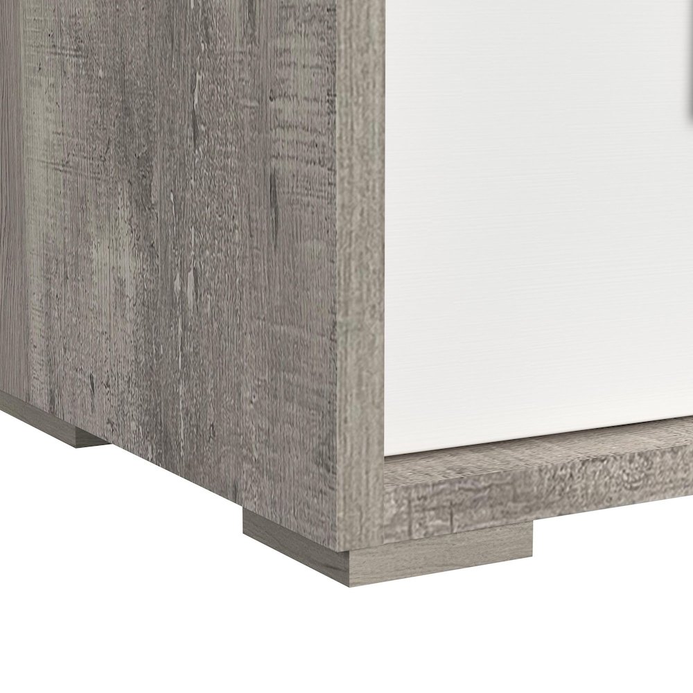 San Matteo Queen 5PC Bedroom Set with LED in Dual Tone. Picture 10