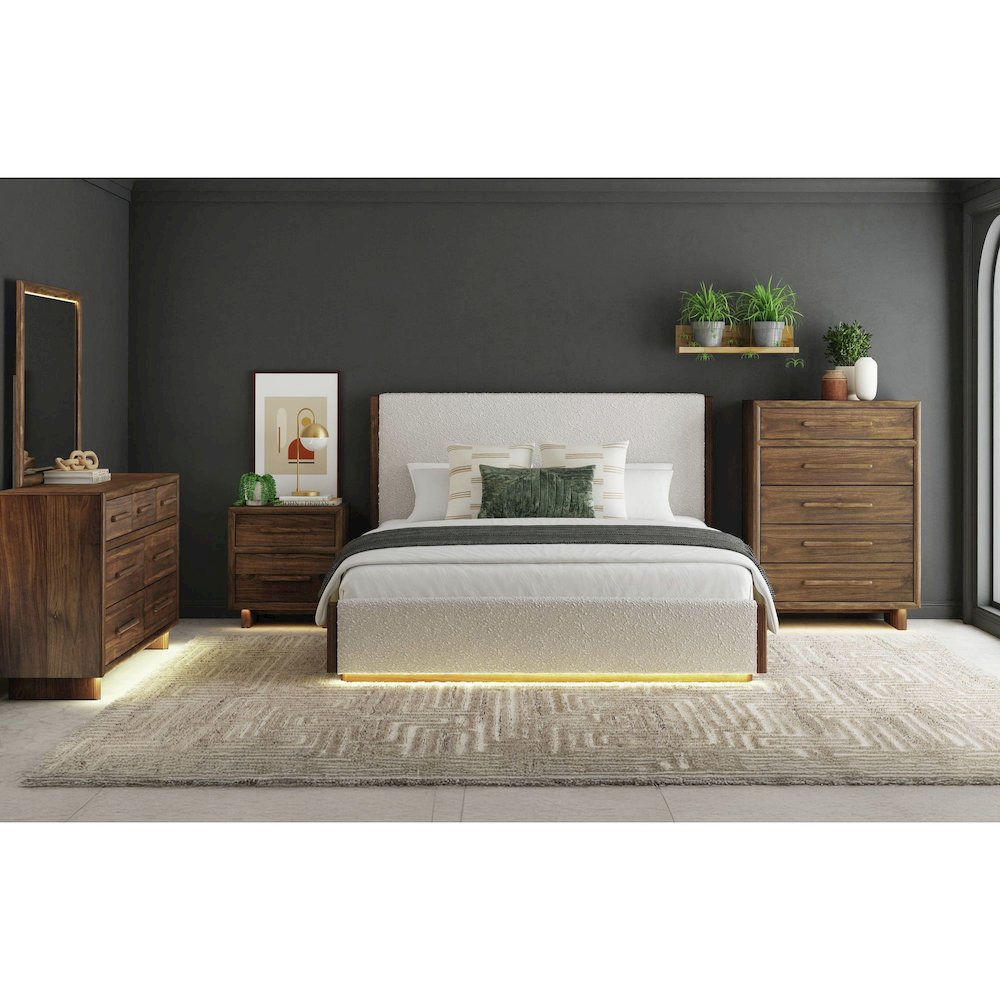 Perth Queen UPH 5PC Bedroom Set with Boucle Beige and LED in Brown. Picture 16