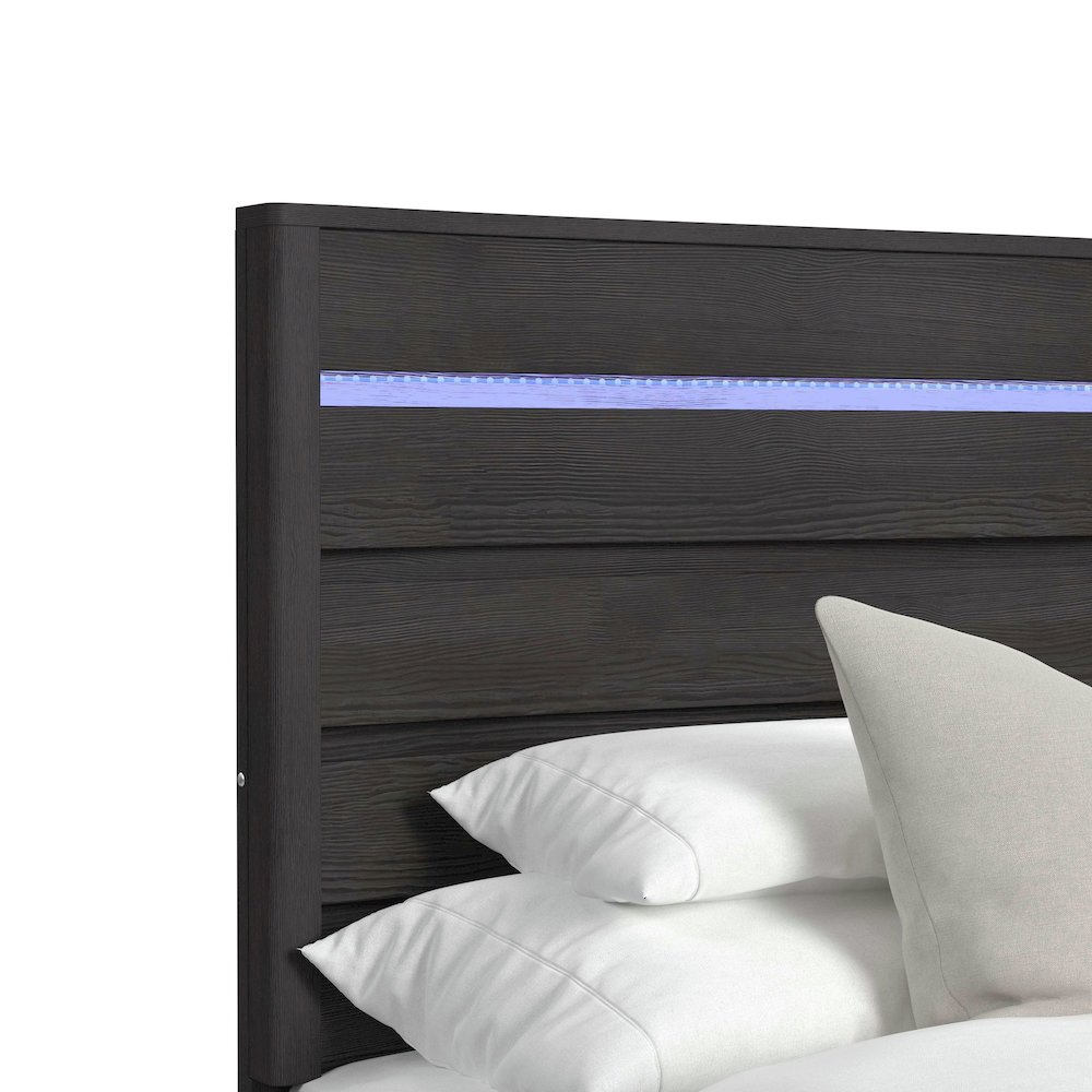 Tobias Full 3PC Bedroom Set with LED in Black. Picture 5