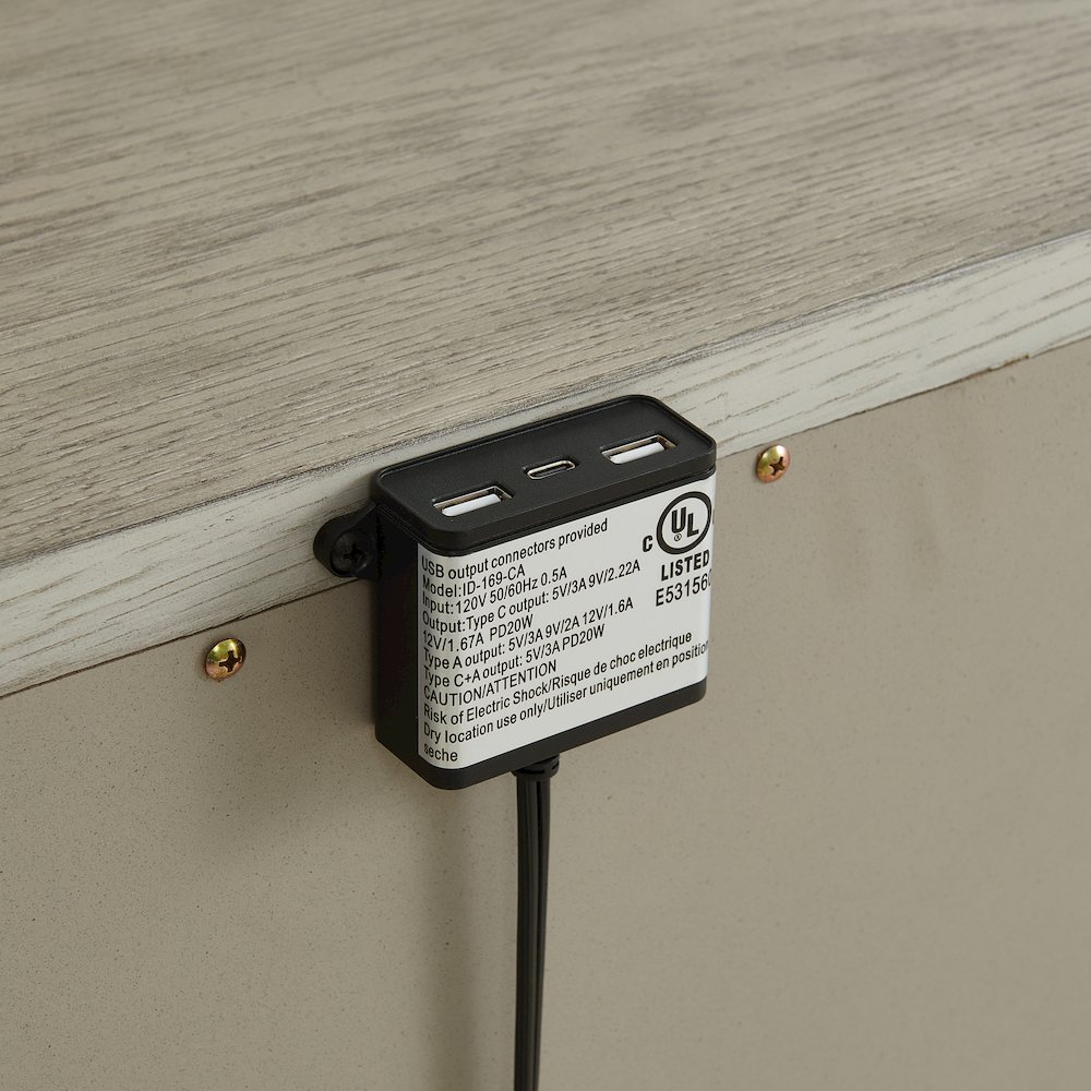 Emiko Queen Panel 3PC Bedroom Set in Light Grey. Picture 11