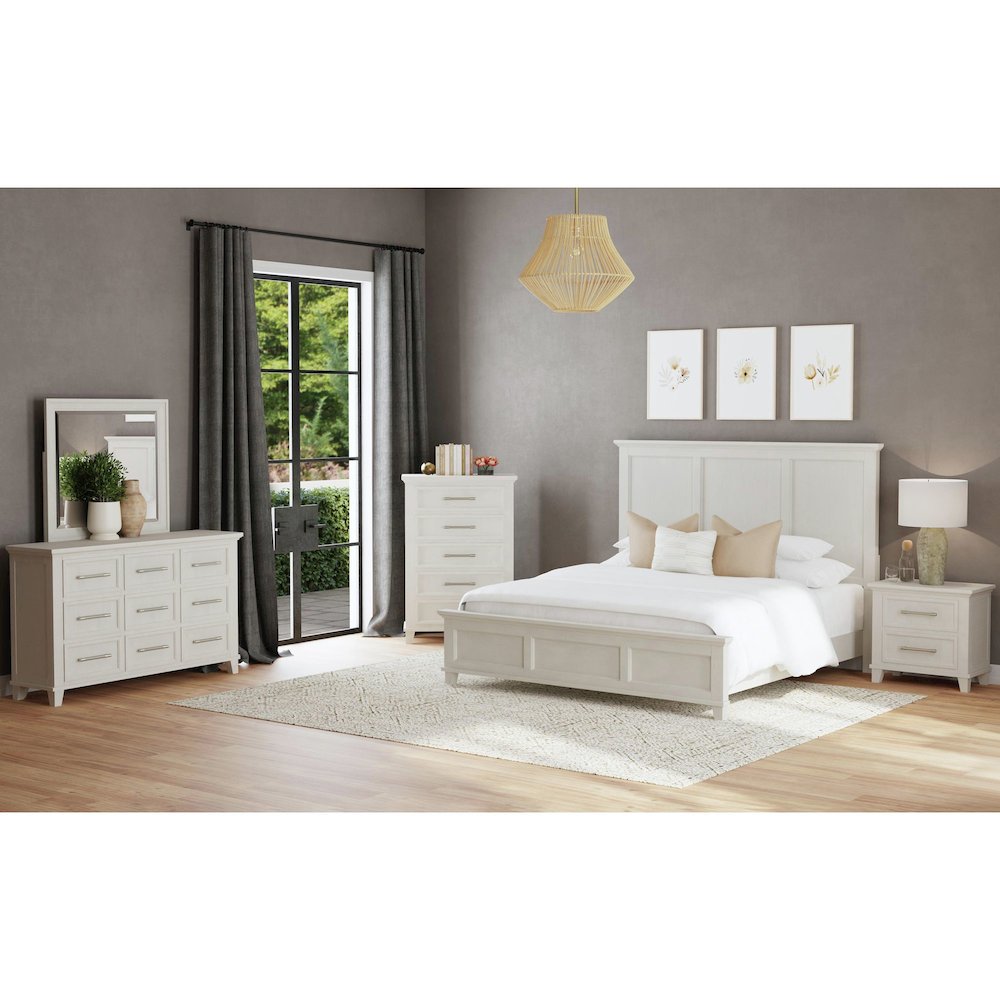 Canterbury Queen Panel Bed in Ivory. Picture 6