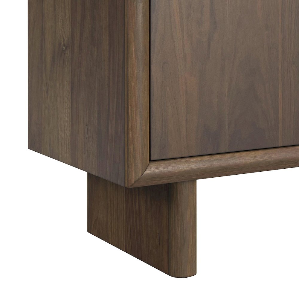 Perth Server in Brown. Picture 5