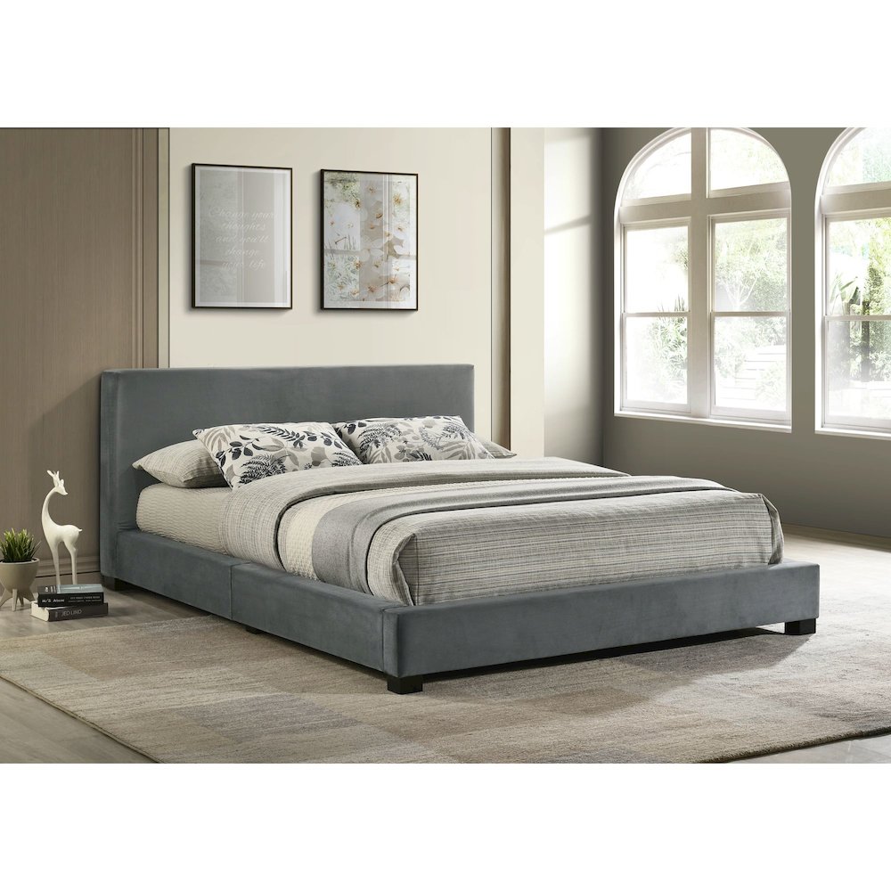 Brookhaven Full UPH Bed in Grey Velvet. Picture 7