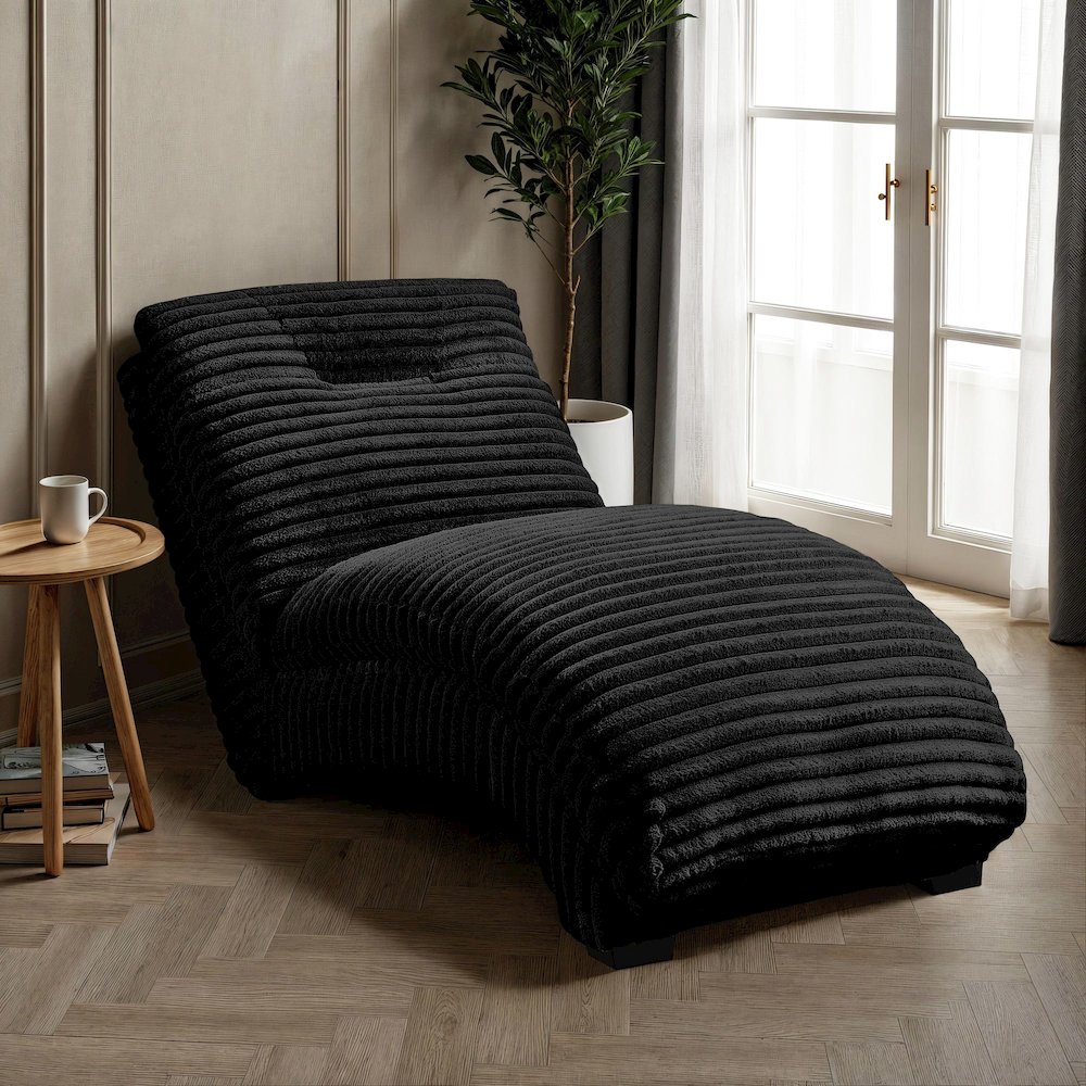 Victoria Chaise in Masis Black. Picture 2