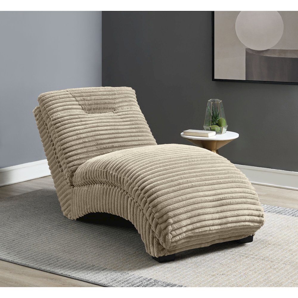 Victoria Chaise in Masis Taupe. Picture 3