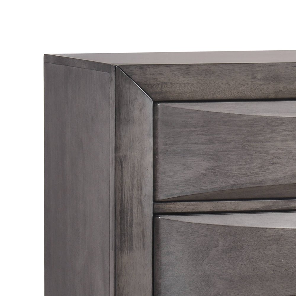 Madison Chest Grey 5Drawer (Sturdy). Picture 3