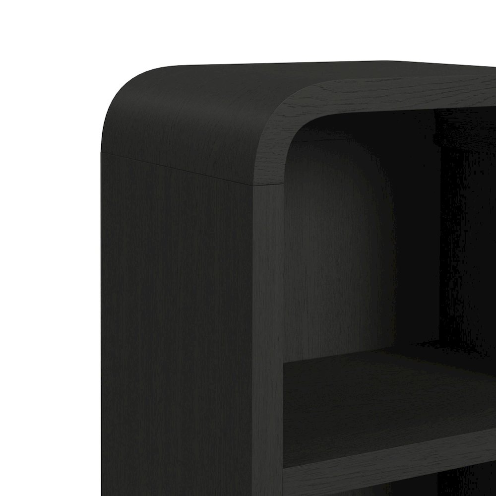 Woodridge Side Piers in Black with Grain. Picture 3