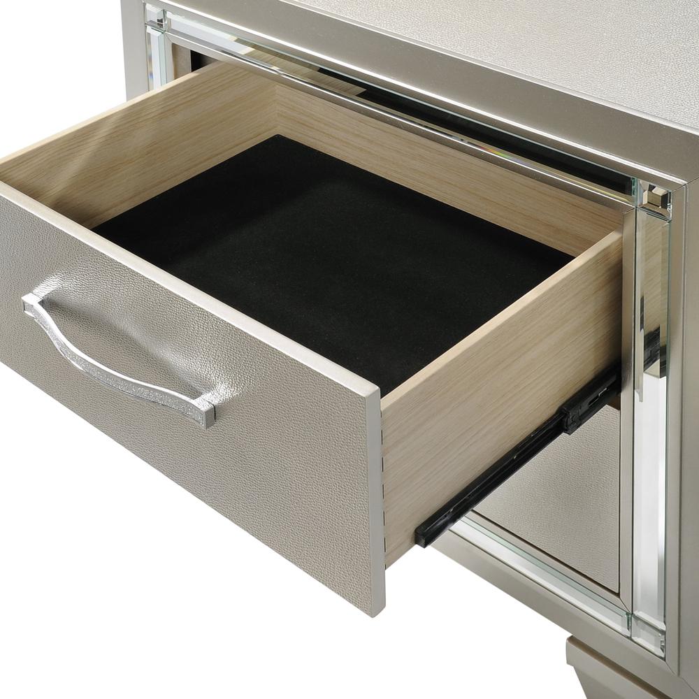 Glamour Youth Twin Platform Bed w/ Trundle. Picture 39